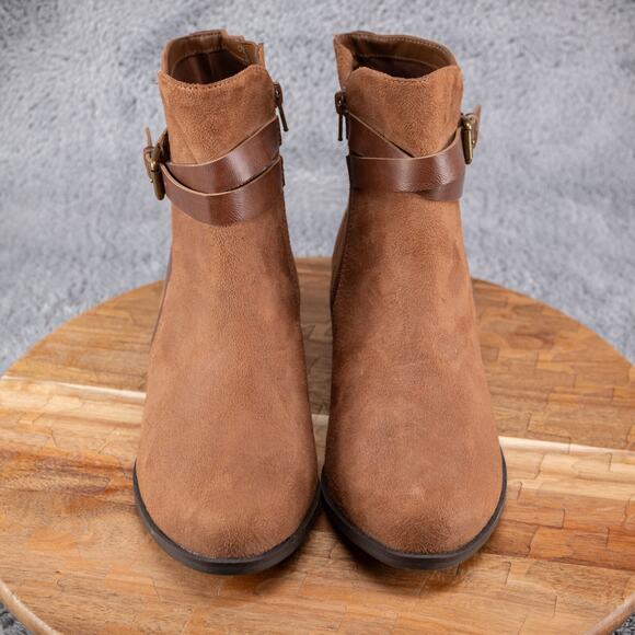 Lane Bryant Micro Criss Cross Ankle Boots Womens Size 9 W - Picture 2 of 8